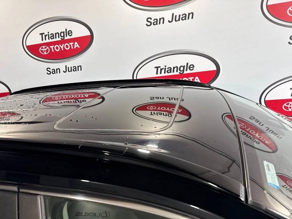 Used 2020 Black Toyota XLE image 10