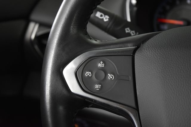 Used 2020 GRAPHITE METALLIC Chevrolet LT Cloth image 34
