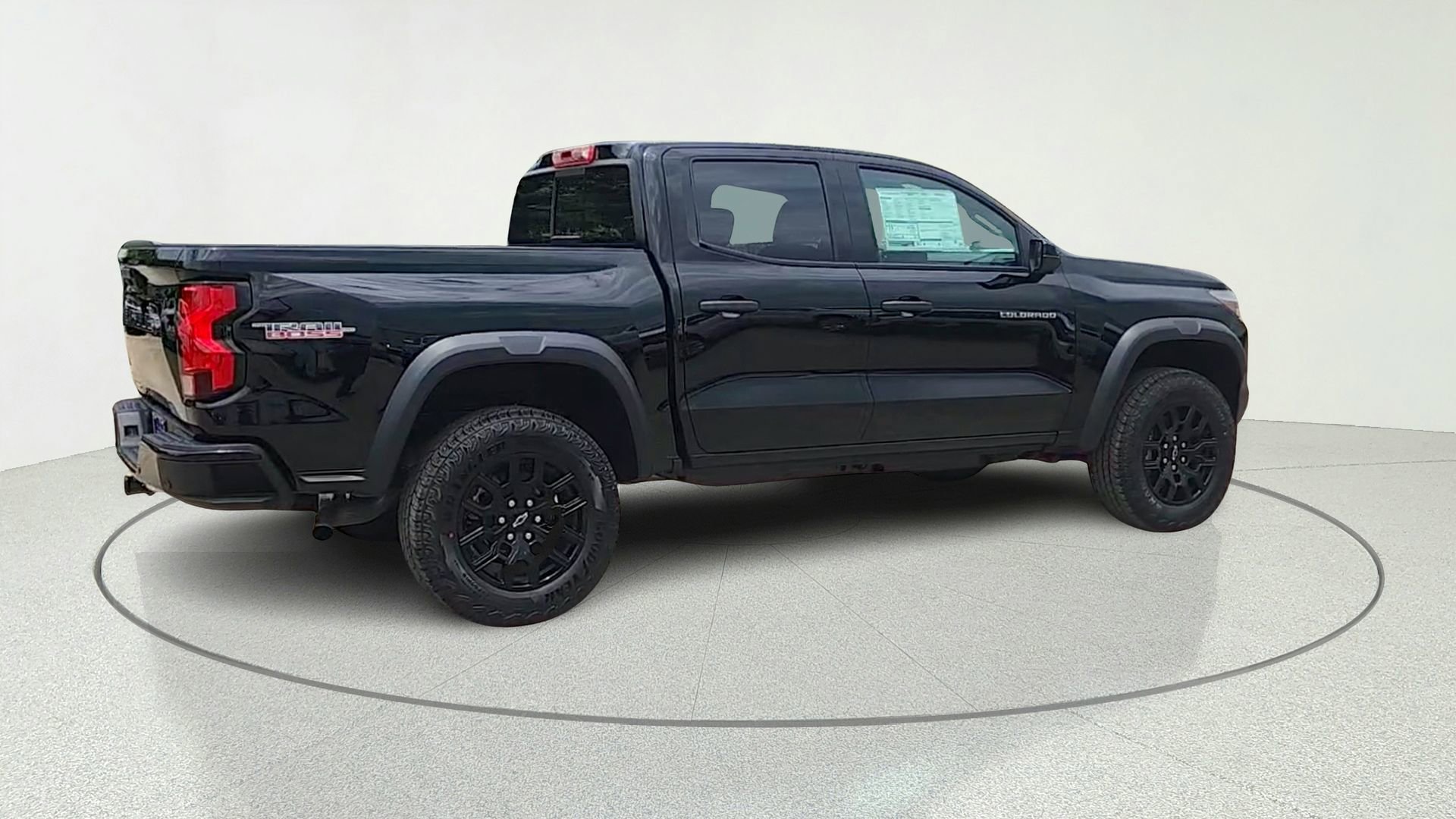 2026 Chevrolet Colorado Trail Boss - Photo 8