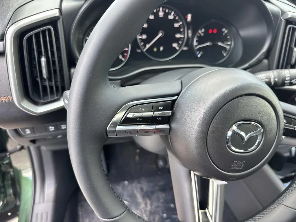 New  Green Mazda 2.5 S Premium image 23