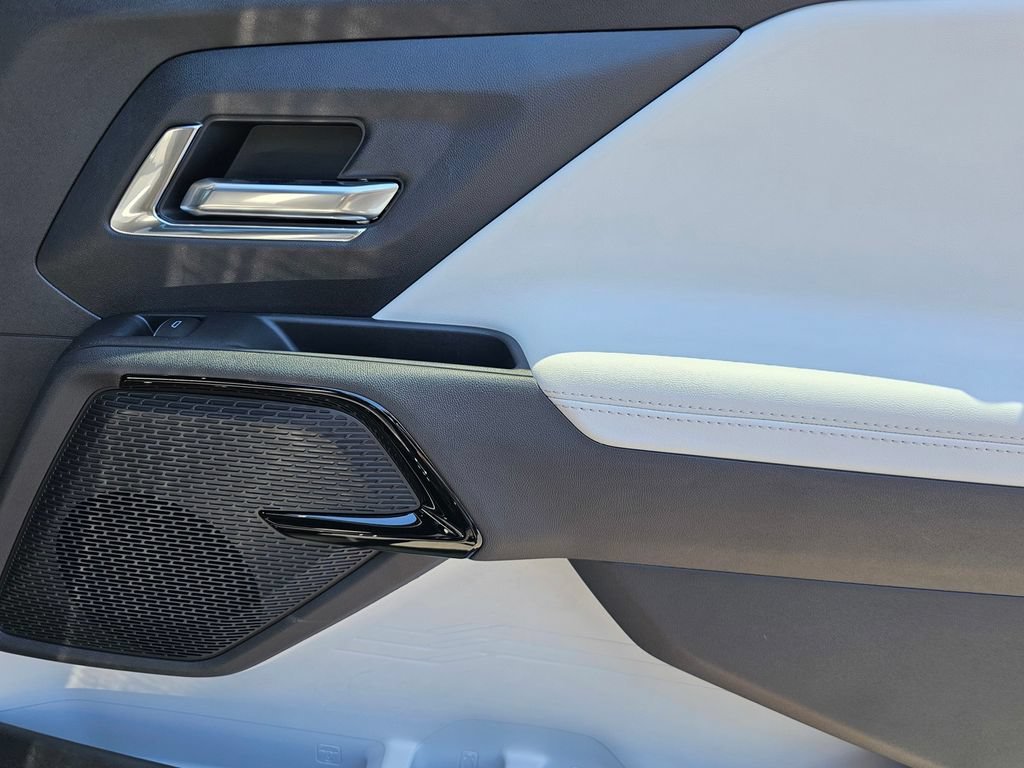 New 2026 Black Chevrolet RST Stars and Steel Edition - Extended Range image 11