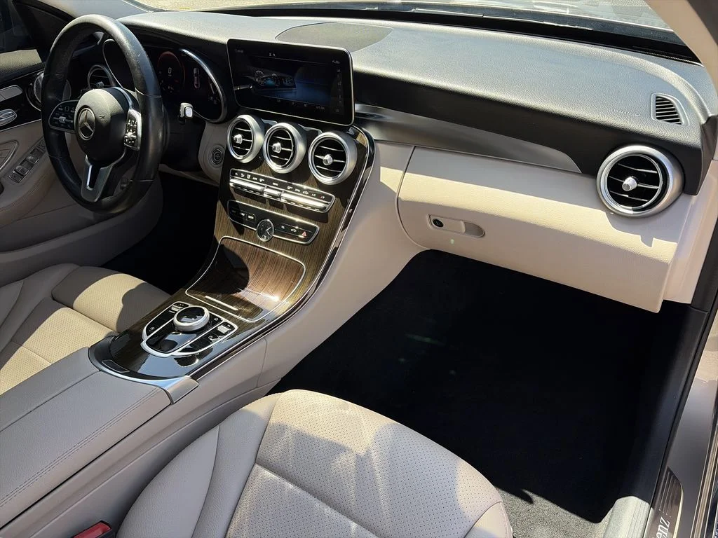 Used 2021  Mercedes-Benz C 300 image 31