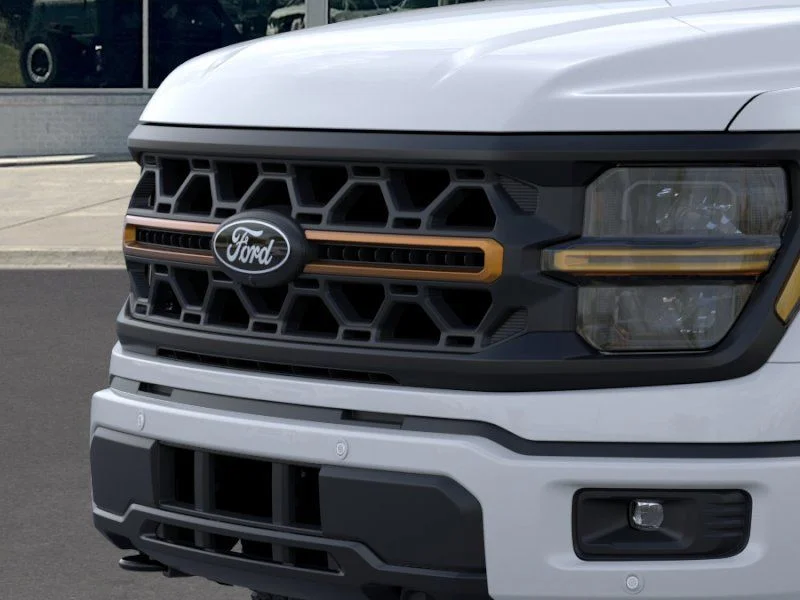 New 2026 Oxford White Ford Tremor® image 17