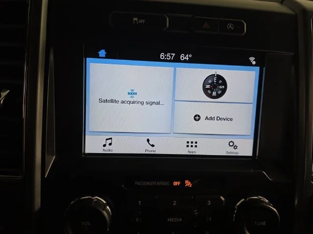 Used 2018 Blue Ford XLT image 19