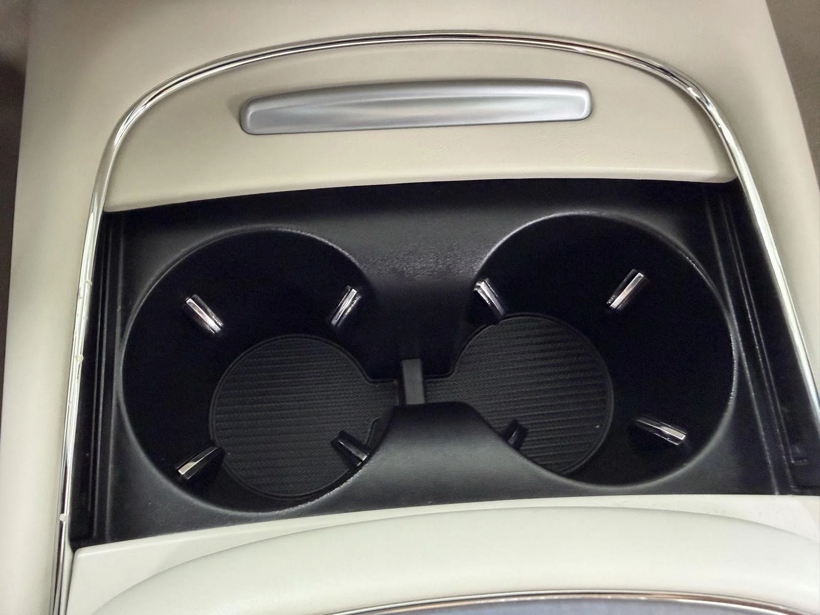 Used 2023 Gray Genesis 3.5T e-SC image 30