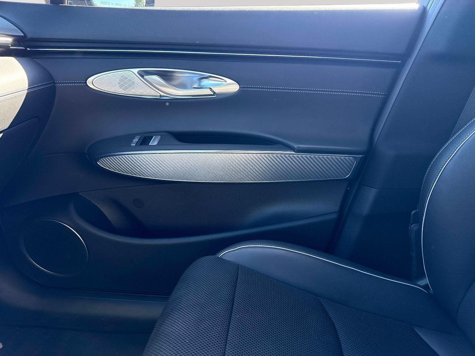 2024 GENESIS GV70 Sport - Photo 22