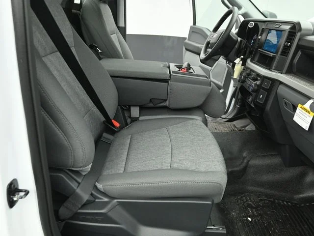 New 2026 Oxford White Ford XL image 20