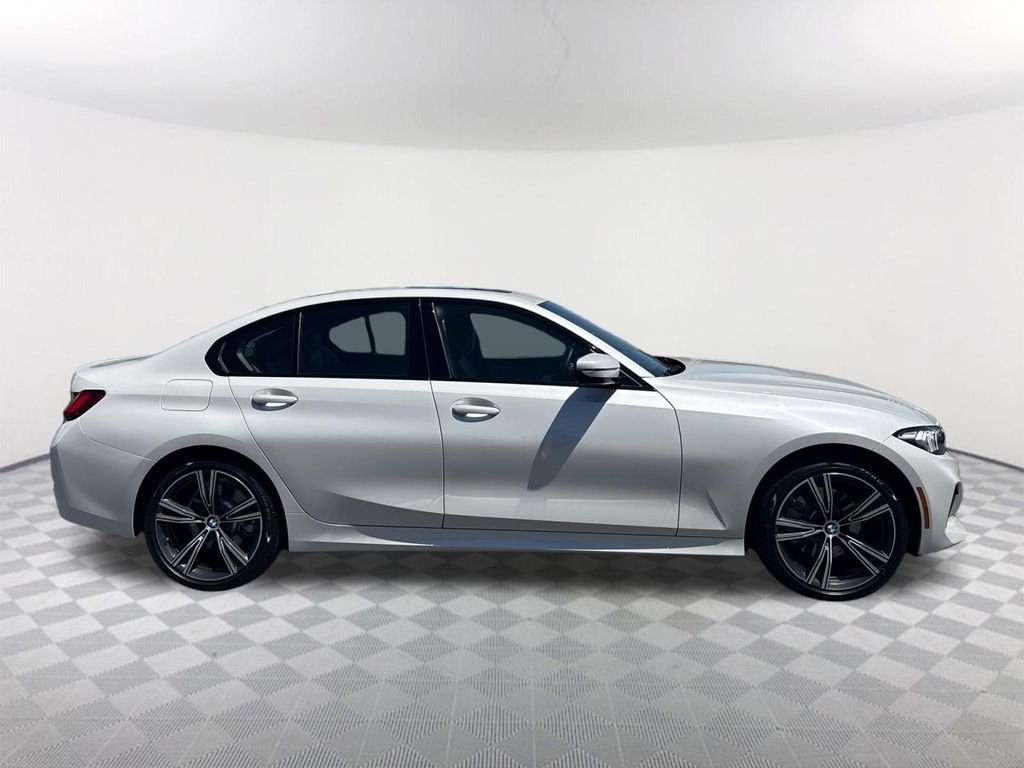 Used 2023 White Metallic BMW 330i image 3