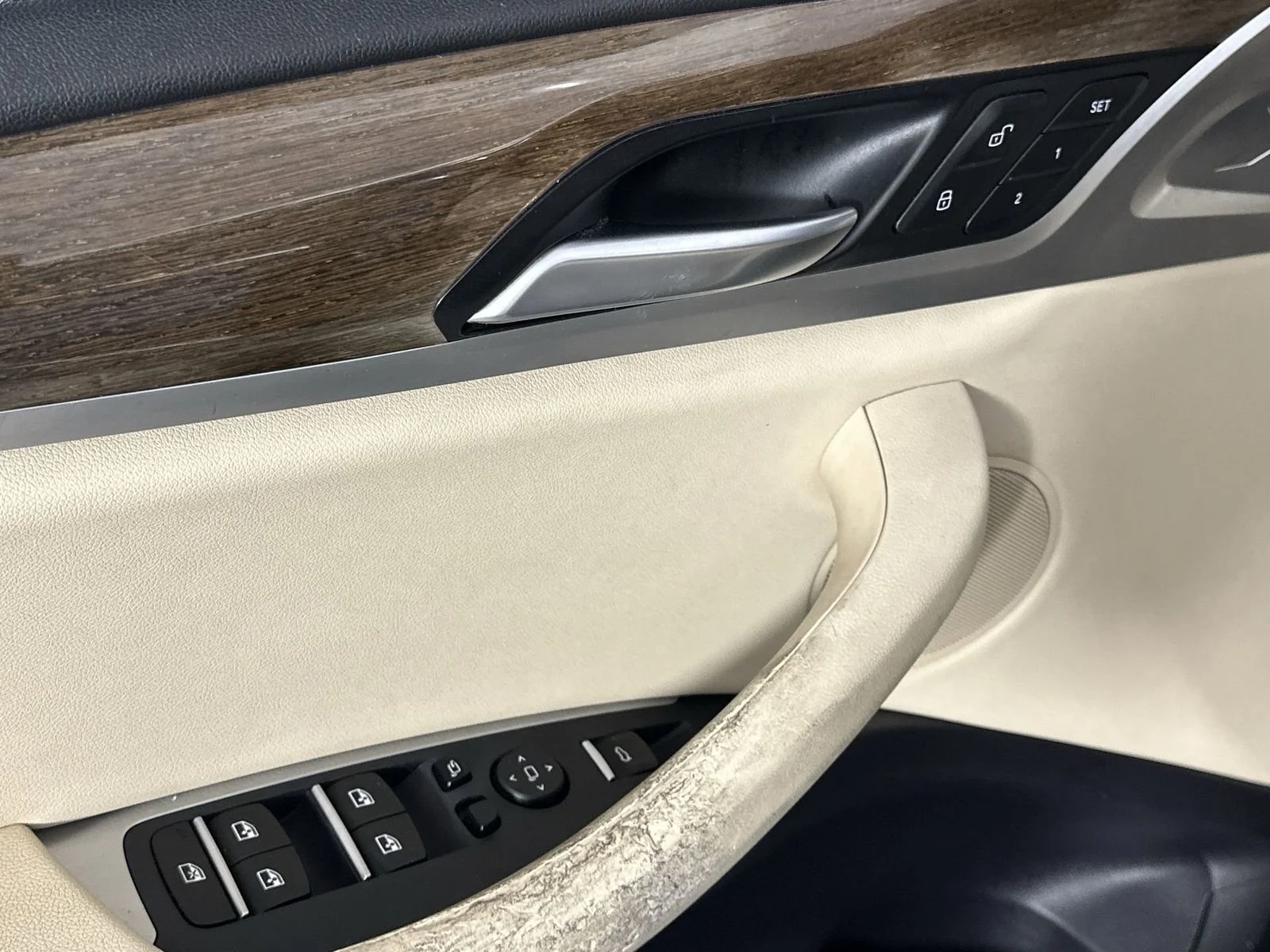 Used 2019 Blue BMW xDrive30i image 13
