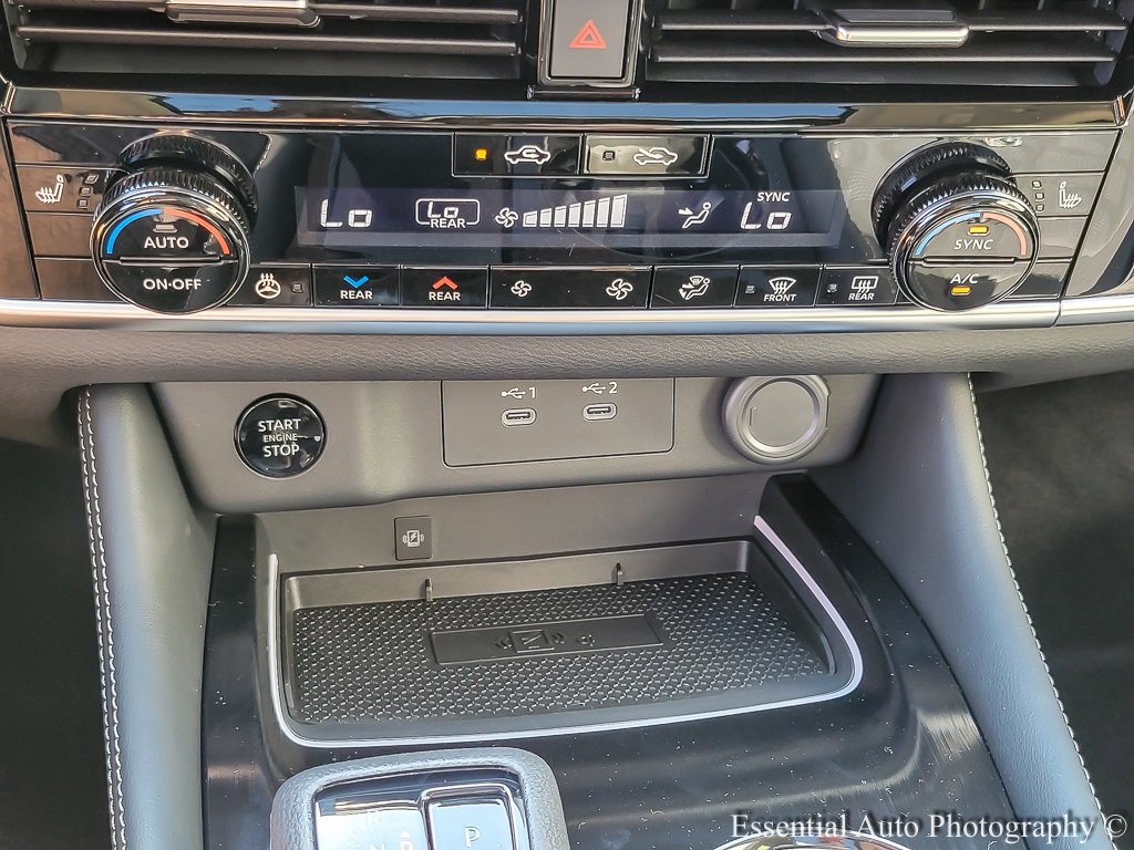 2026 Nissan Rogue Platinum - Photo 16