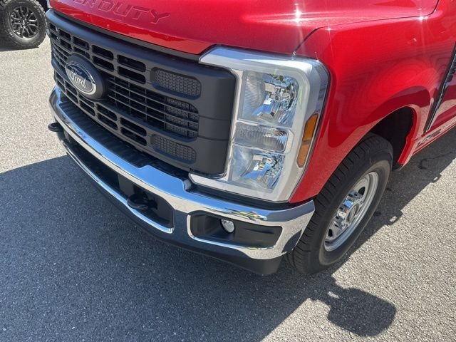 2025 Ford F-250 Super Duty XL - Photo 9