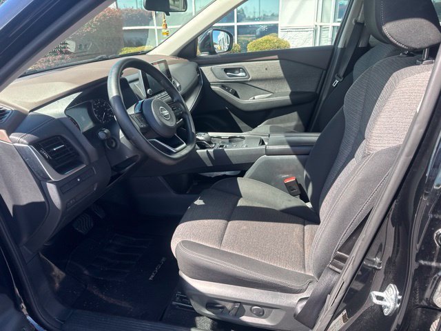 Used 2021 Black Nissan SV image 13