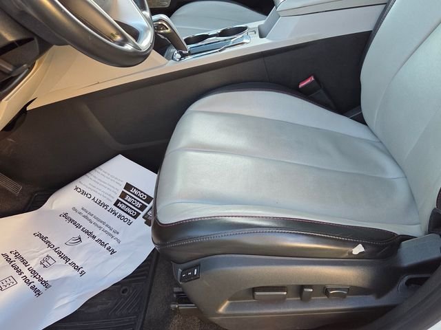Used 2011 White Chevrolet LTZ image 5