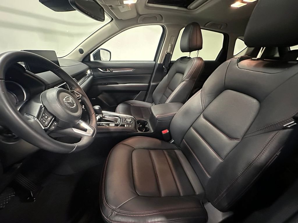 Used 2025 Black Mazda 2.5 S Carbon Edition image 3