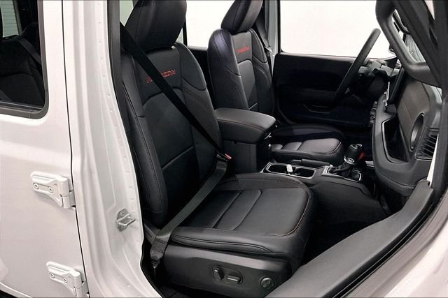Used 2026 Bright White Clearcoat Jeep Rubicon X image 7