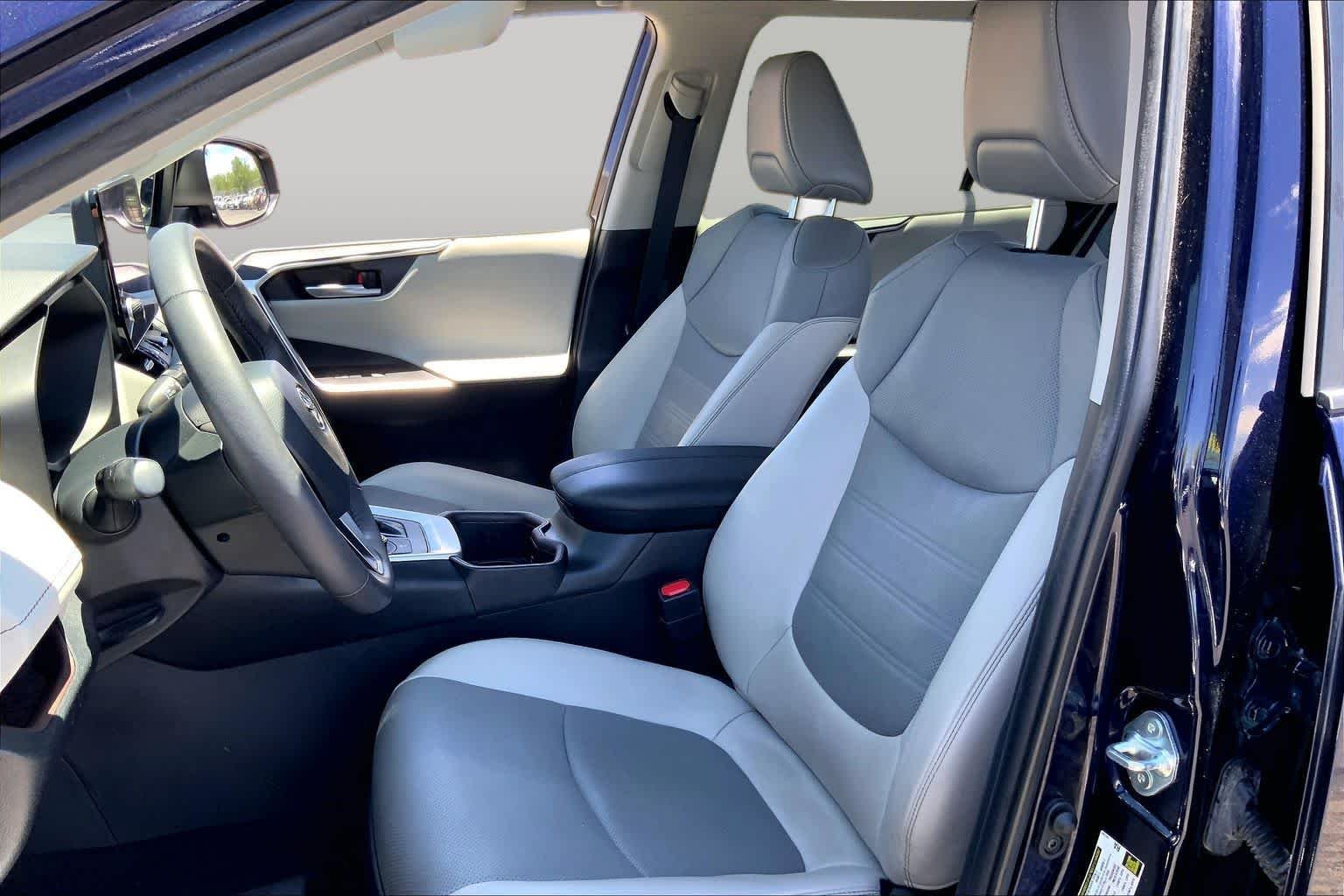 Used 2023 Blueprint Toyota Hybrid Limited image 9