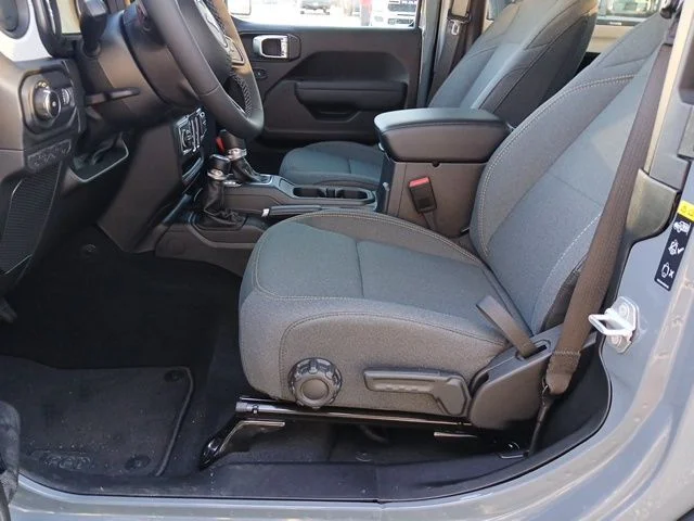 New 2026 Anvil Clear-Coat Exterior Paint Jeep Sport S image 19