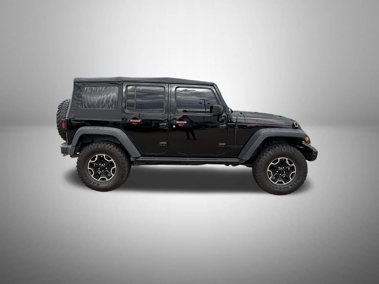Used 2015 Black Jeep Unlimited Rubicon image 3