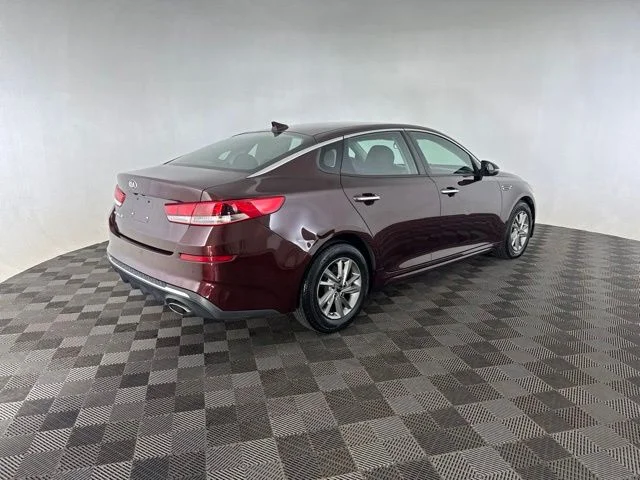 Used 2019 Purple Kia LX image 5