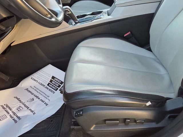 Used 2011 White Chevrolet LTZ image 5