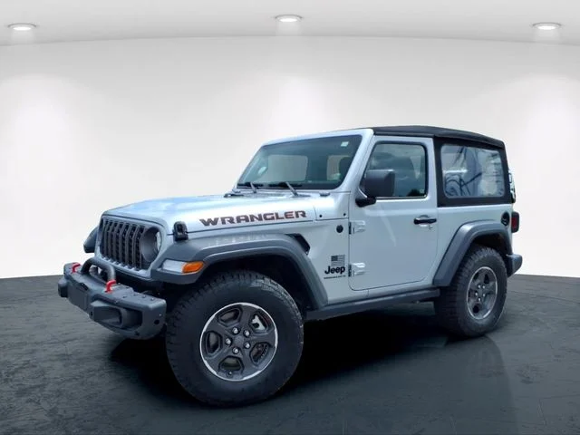 Used 2024 Silver Jeep Sport image 2