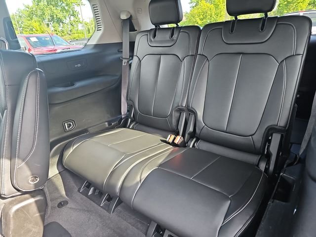 Used 2022 Red Jeep Limited image 38