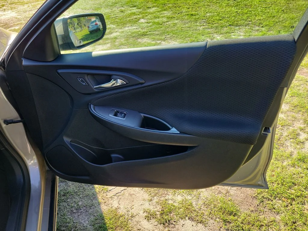 Used 2024 Mineral Gray Metallic Chevrolet LT image 37