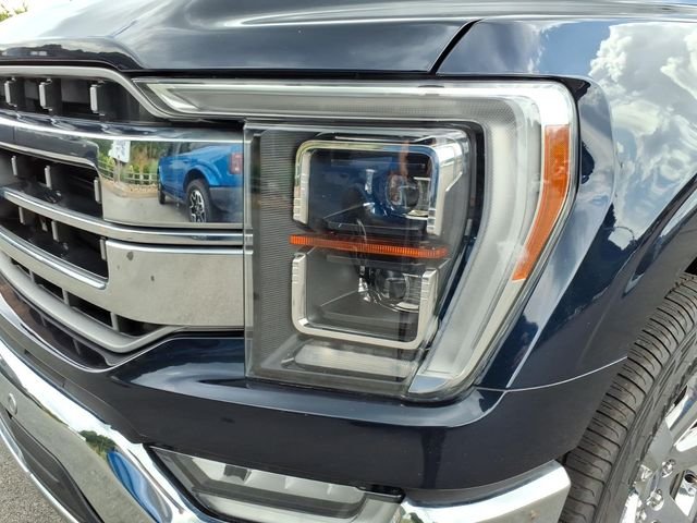 Used 2023 Blue Ford Lariat image 4
