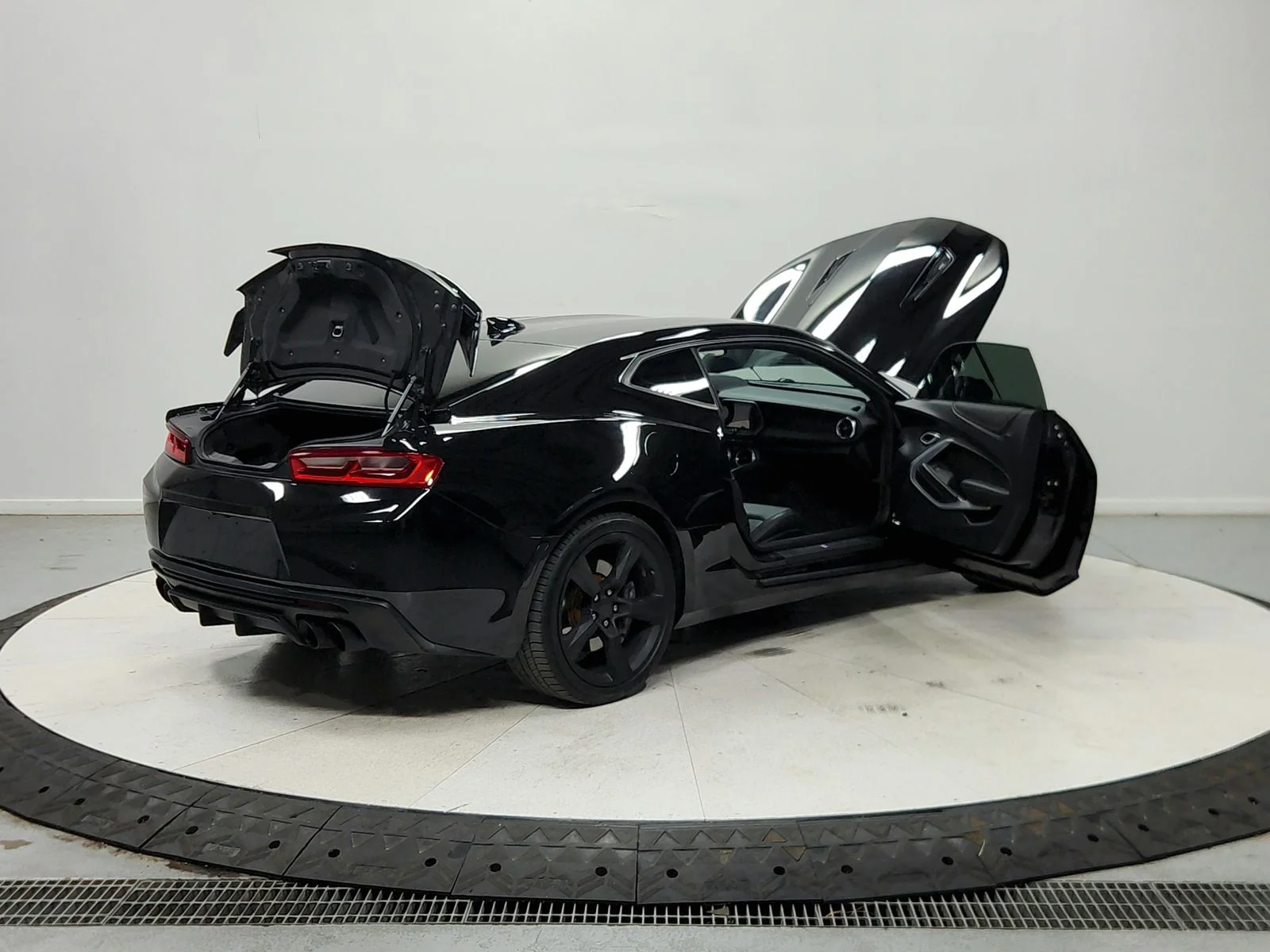 Used 2016 Black Chevrolet SS image 16