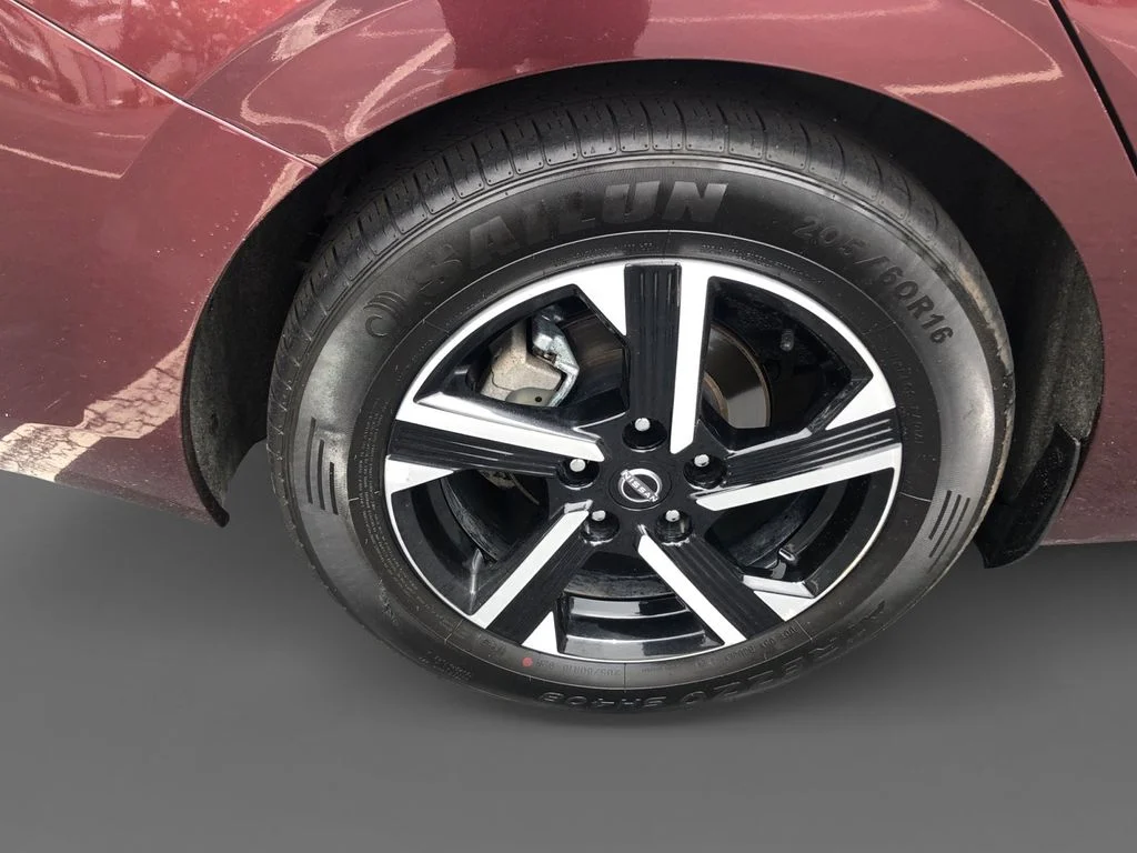 Used 2024 Red Nissan SV image 10