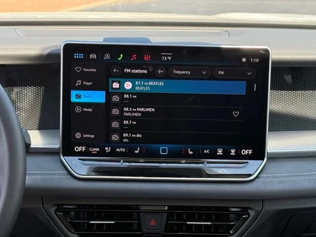 New 2026 White Volkswagen 2.0T SE image 16