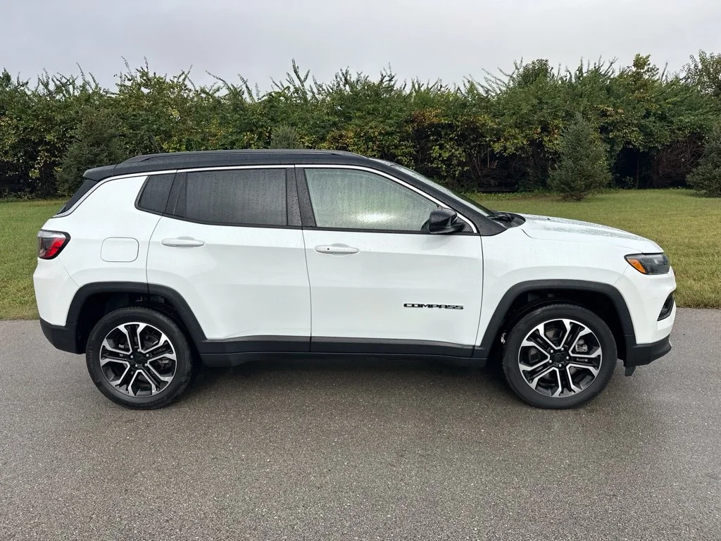 Used 2023 Bright White Clearcoat Jeep Limited image 12