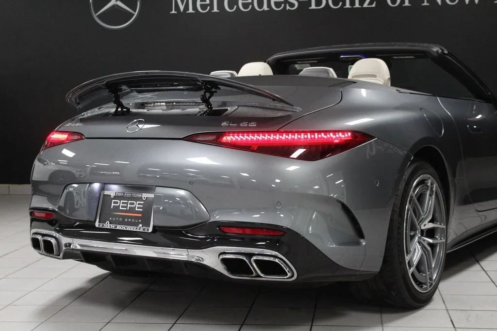Certified Used 2022  Mercedes-Benz SL 55 AMG® image 33