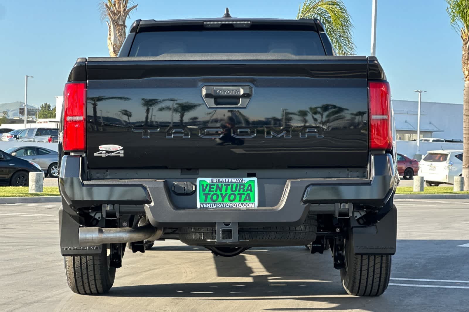 2026 Toyota Tacoma SR5 - Photo 5