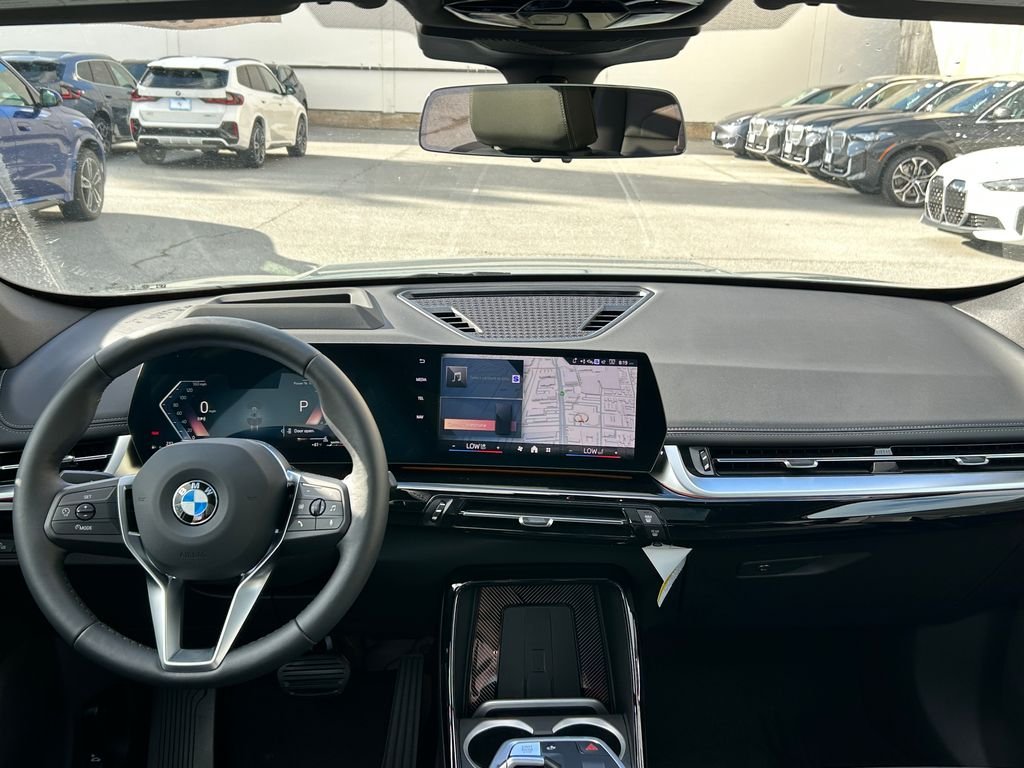 New 2026 Cape York Green Metallic BMW xDrive28i image 34