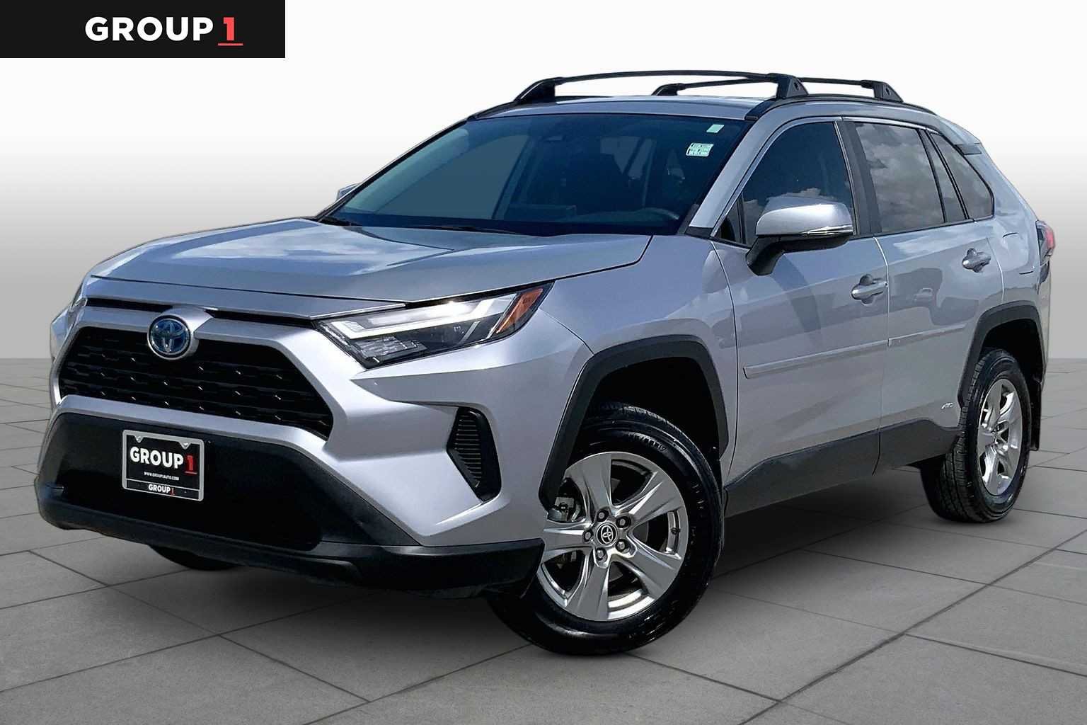 2024 Toyota RAV4 Hybrid XLE