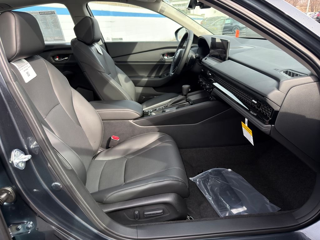 New 2026 Meteorite Gray Metallic Honda EX-L image 24