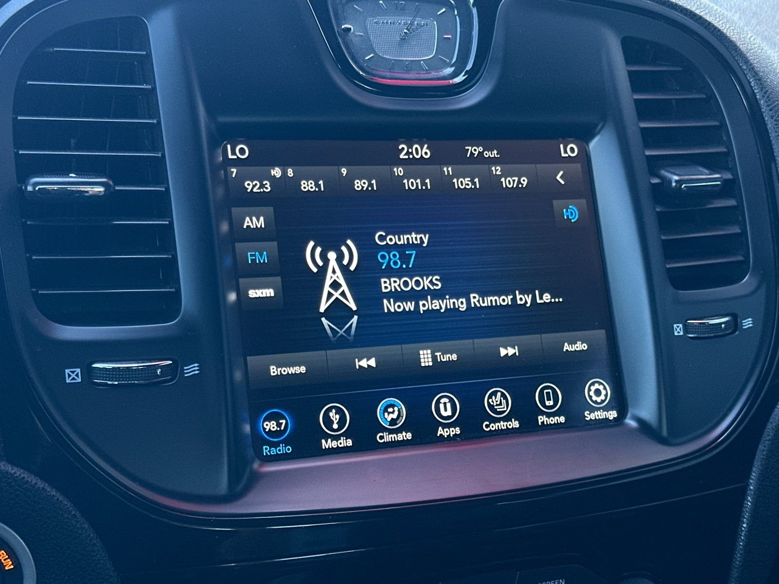 Used 2019 Gloss Black Chrysler S image 17