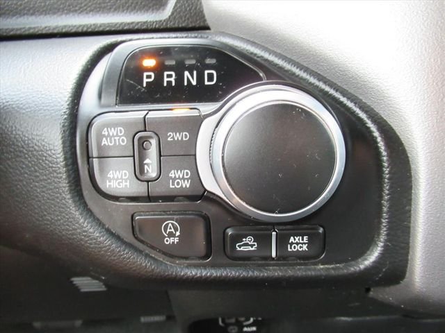 Used 2023 White Ram Big Horn/Lone Star image 23