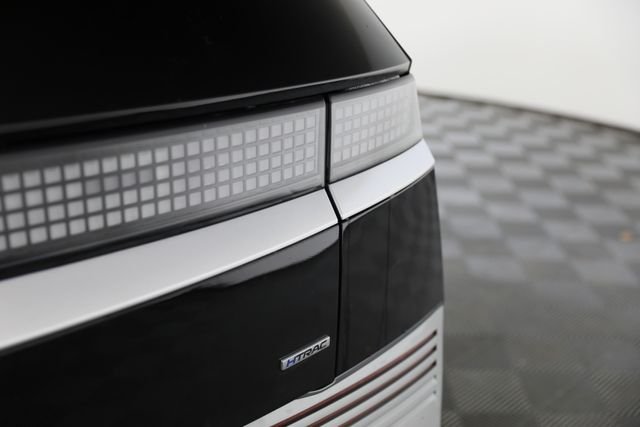 2023 Hyundai IONIQ 5 Limited - Photo 16