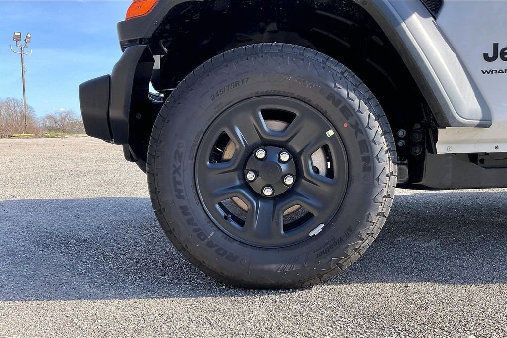 New 2026 Jeep Wrangler Sport 4D Sport Utility