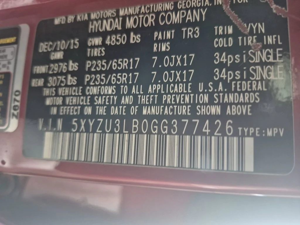 Used 2016 Red Hyundai 2.4 Base image 14