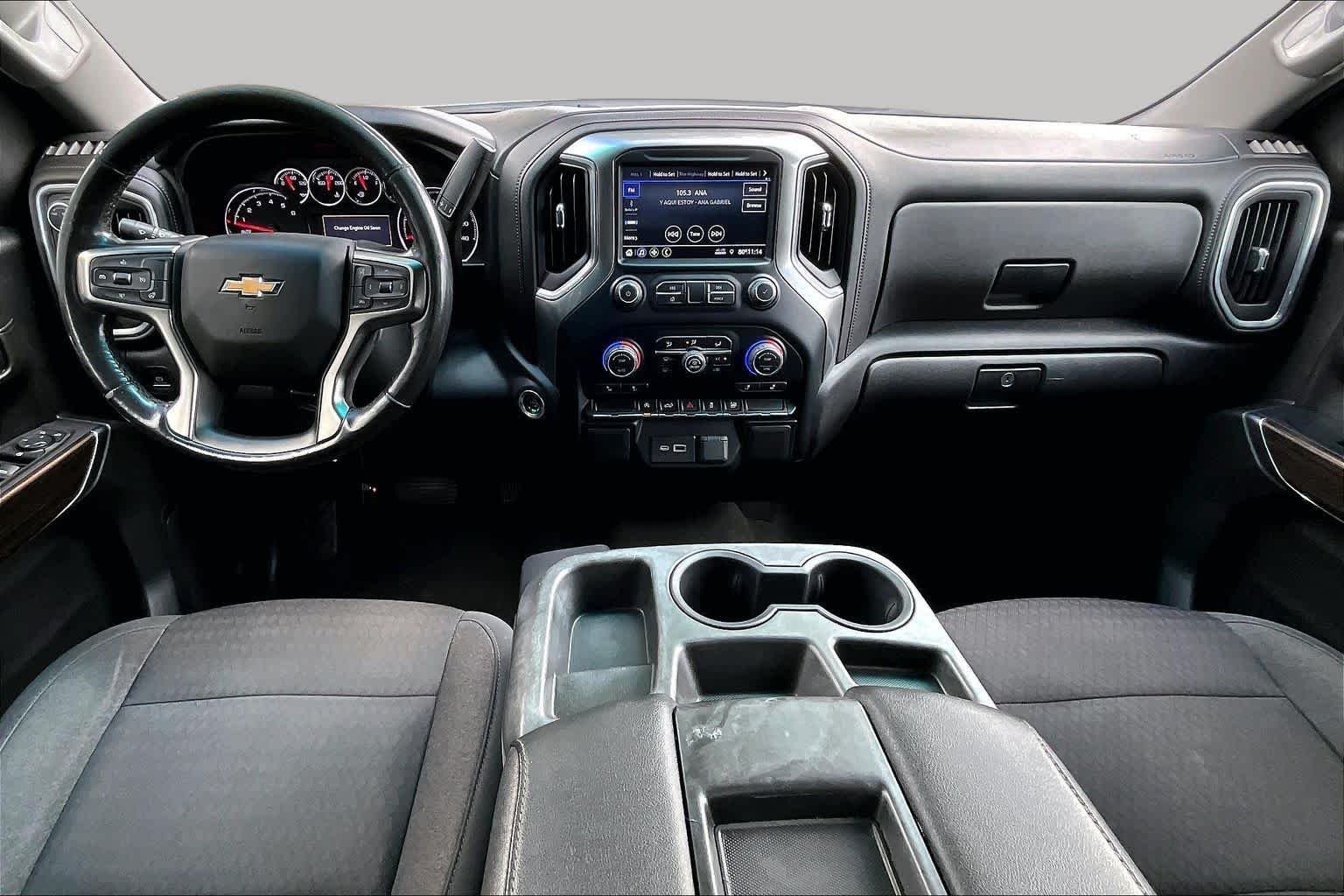 Used 2021 Iridescent Pearl Tricoat Chevrolet LT image 14