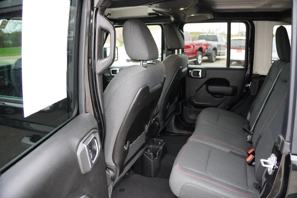 Certified Used 2025 Black Jeep Rubicon image 16