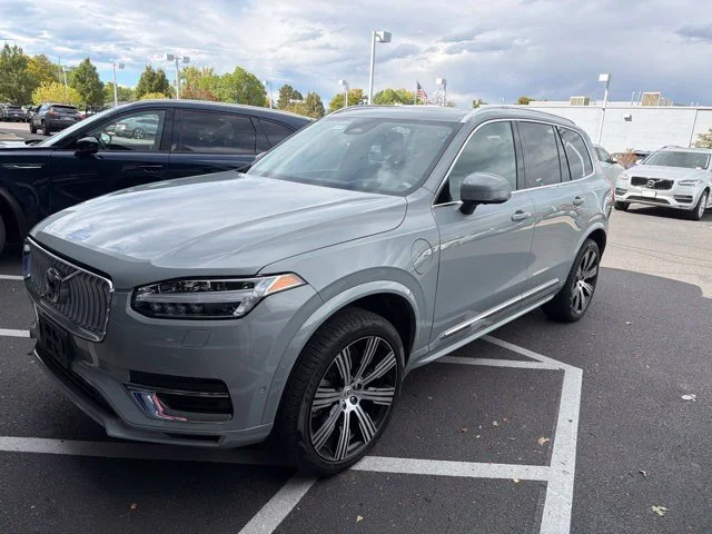 Used 2025 Gray Volvo T8 Ultra image 2