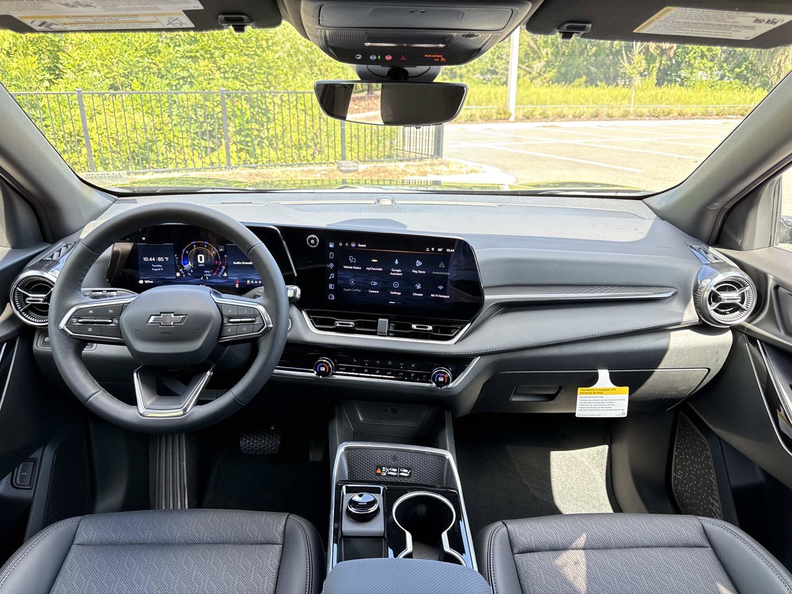2027 Chevrolet Equinox LT - Photo 12
