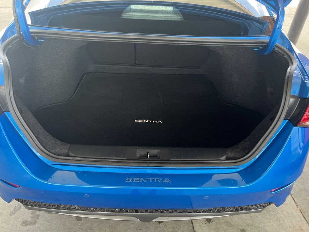 Used 2022 Blue Nissan SR image 26