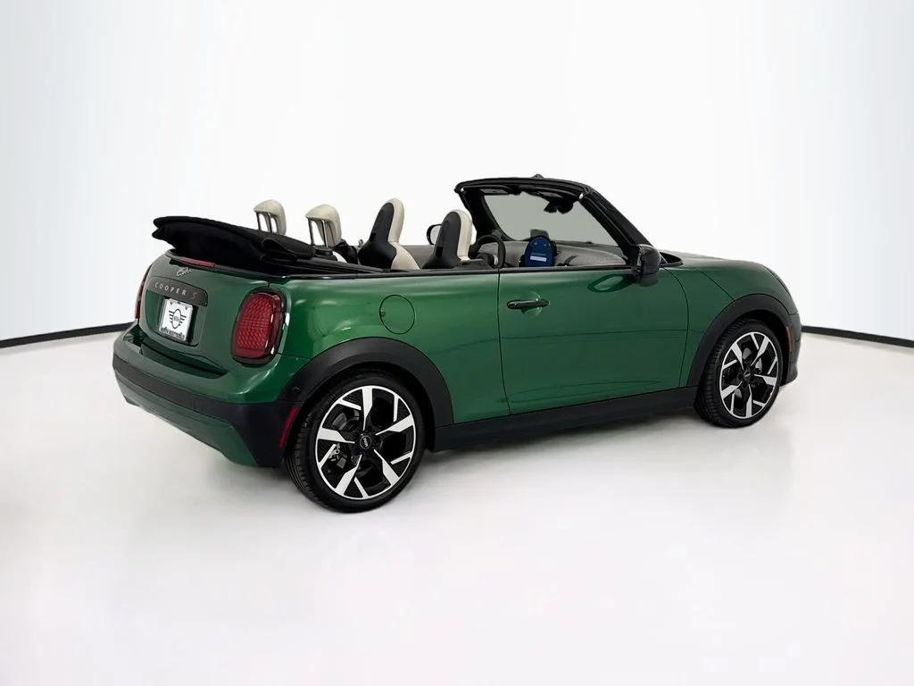 Certified Used 2025 British Racing Green IV Met MINI Iconic image 9