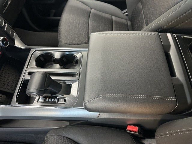 New 2025 White Ford XLT image 33