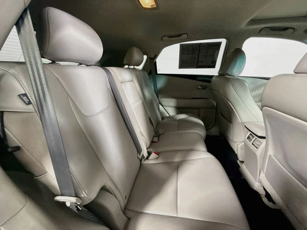 Used 2012 Tungsten Pearl Lexus Base image 26